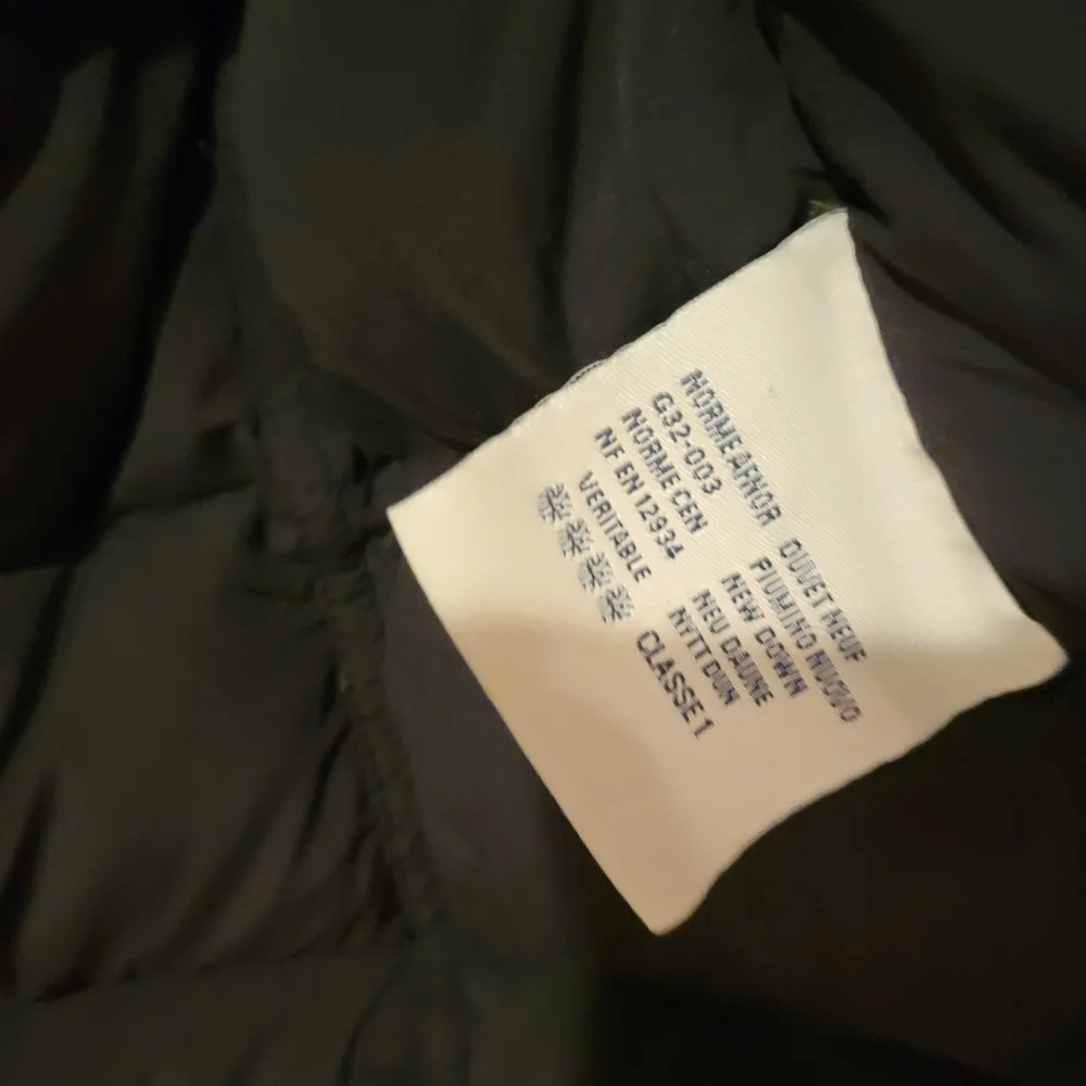 Moncler Women's size 3 black puffer with hearts winter jacket with hood down - Picture 8 of 16